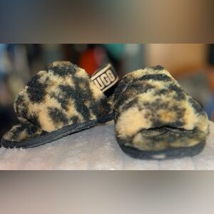 UGG Kids Leopard Printed Open Toe Slingback Sandals Size 10